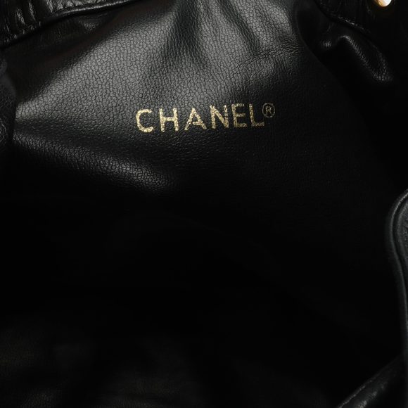 Chanel Vintage Black Lambskin Drawstring Bucket Bag - Picture 6 of 6